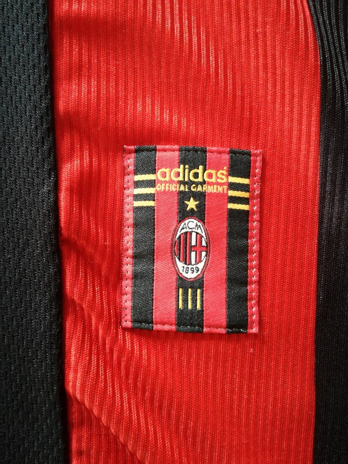 1998/99 AC Milan Home Football Shirt Weah #9 (M)