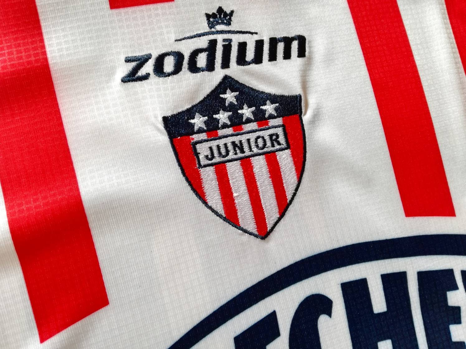 2005 AtlÃ©tico Juniors Home Football Shirt #10 (L)