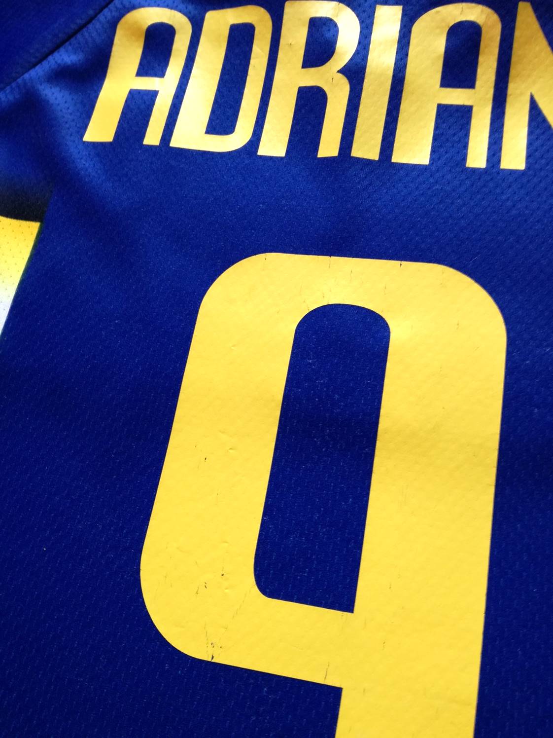 2003/04 Parma Home Football Shirt Adriano #9 (L)