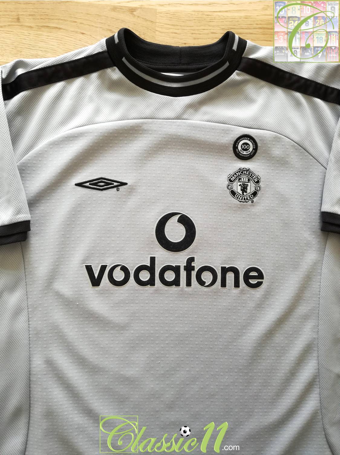 Manchester United 2001-2002 Centenario GK Long Sleeve Shirt #1