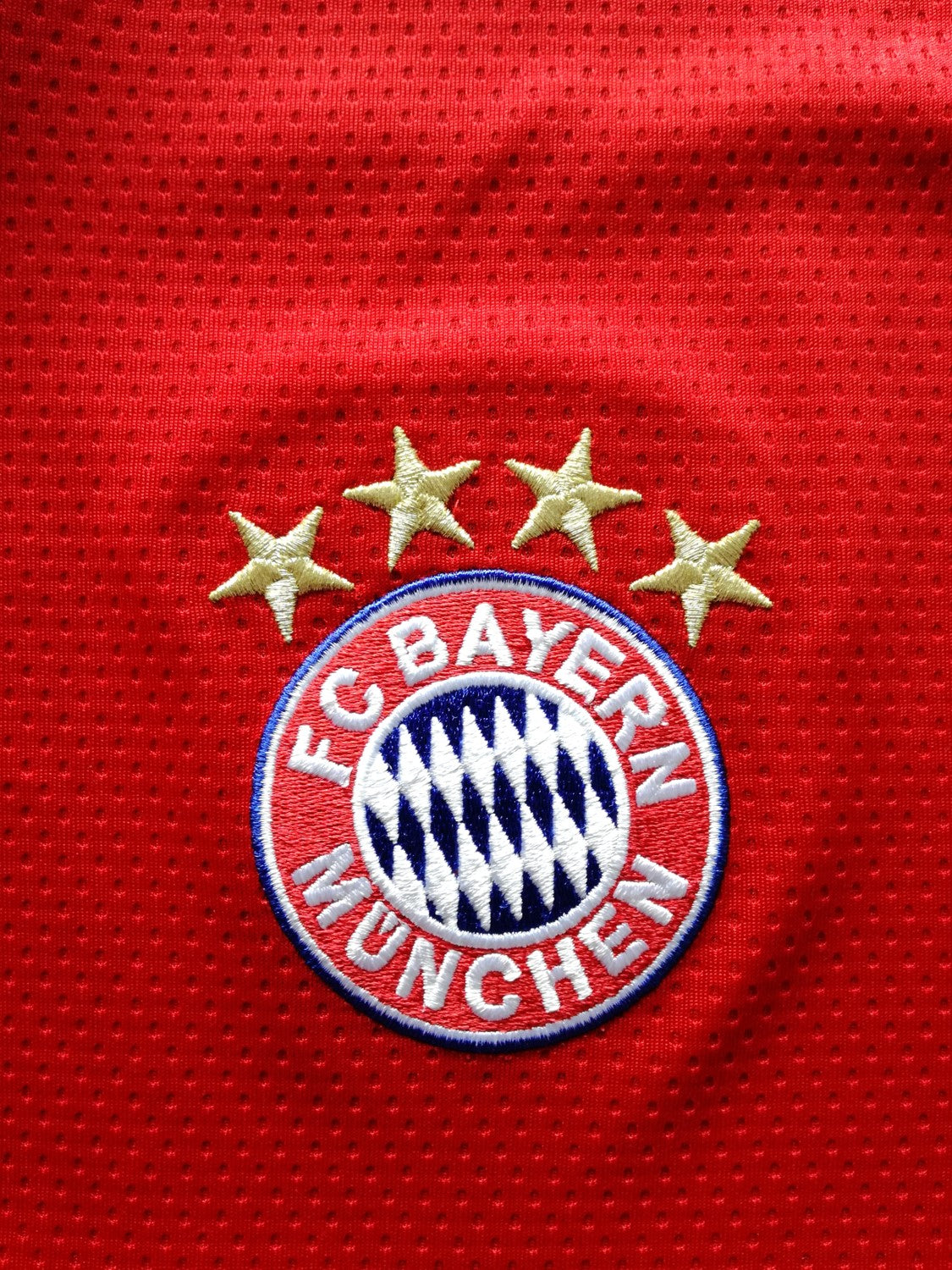 2009/10 Bayern Munich Home Football Shirt. (XXL)