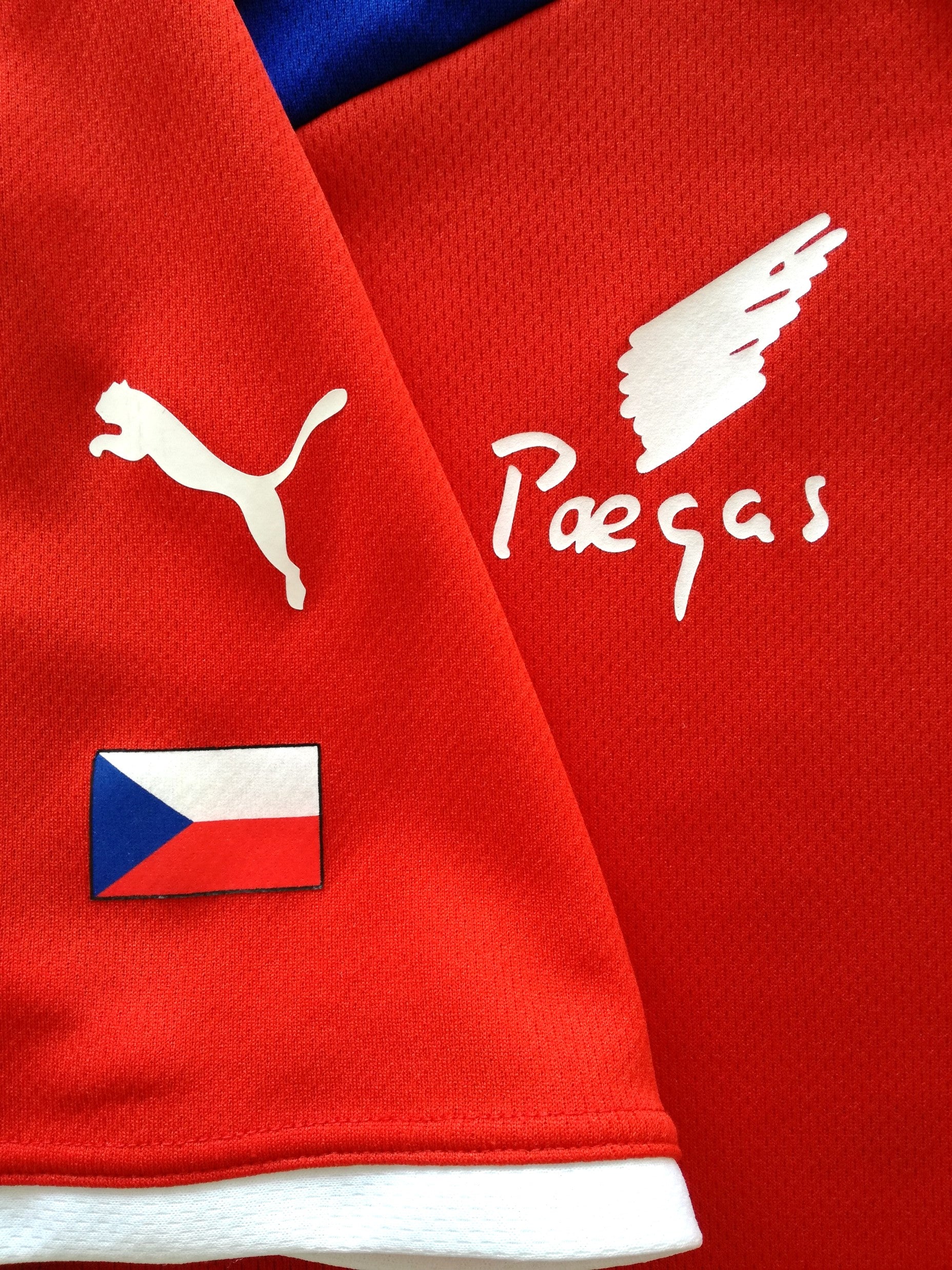 2000/01 Czech Republic Home 'Paegas' Football Shirt (XL)