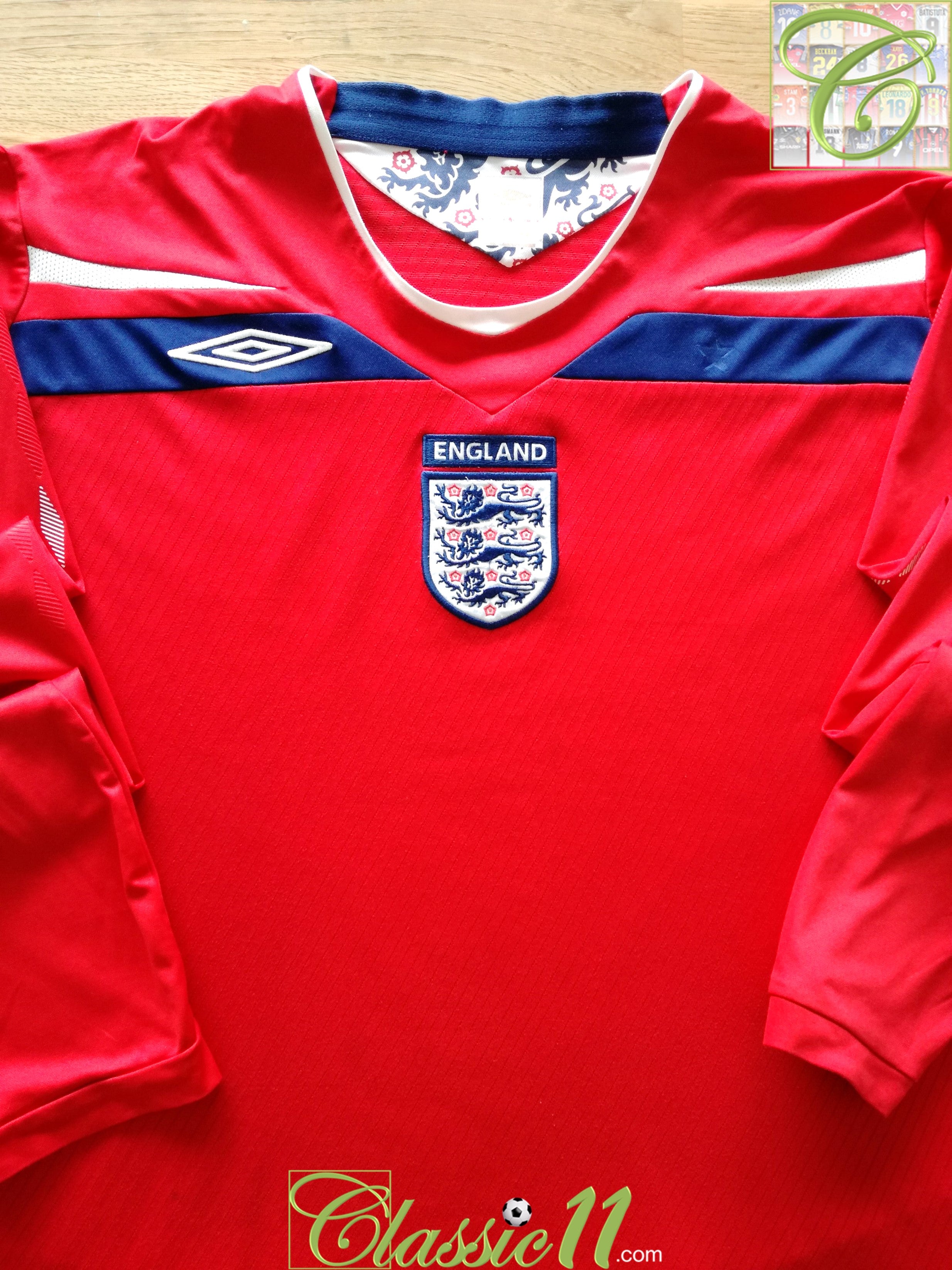 2008/09 England Away Football Shirt. (XXL)