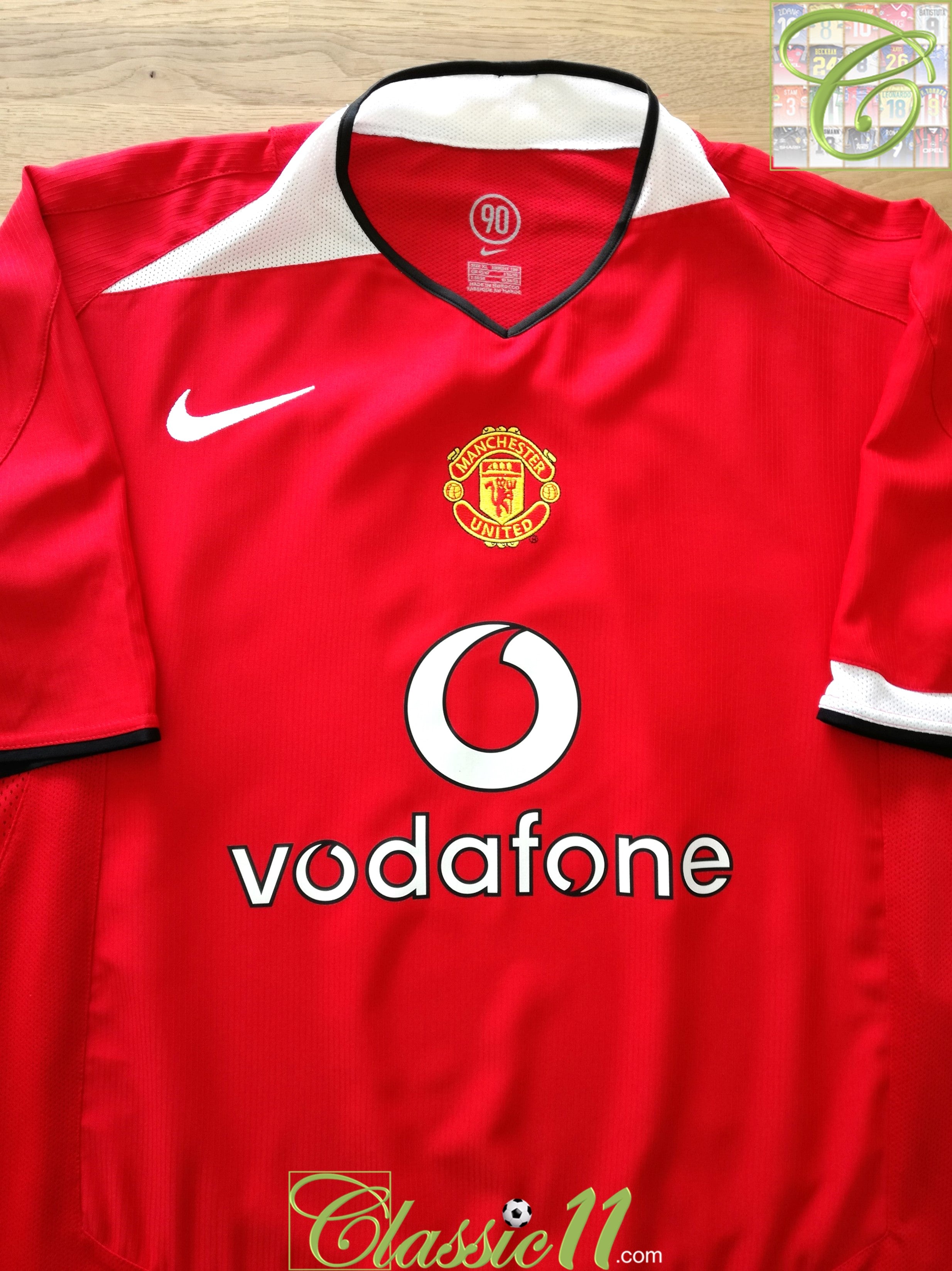 manchester united 2004 kit