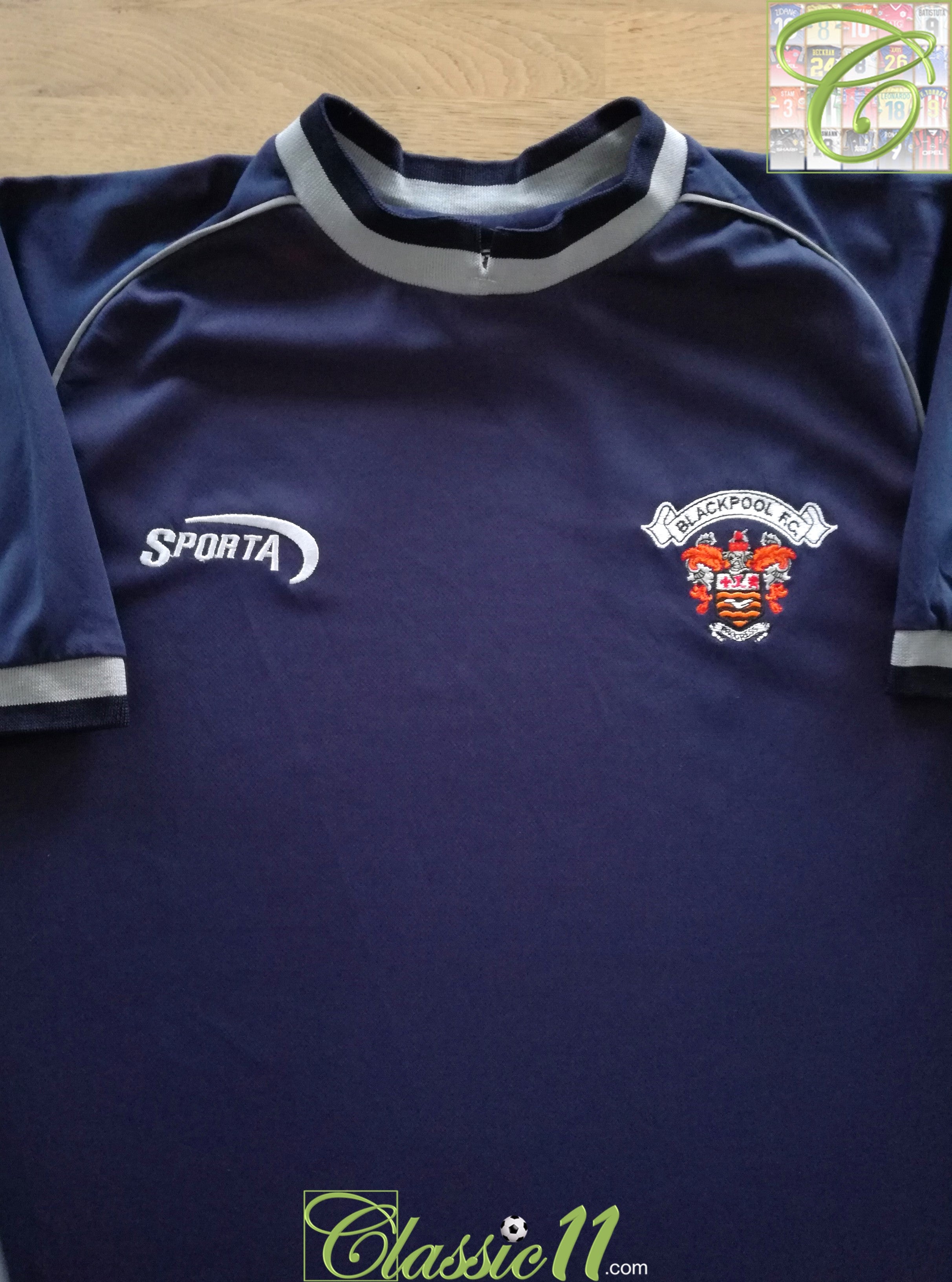 2003/04 Blackpool Football Training Shirt (M)