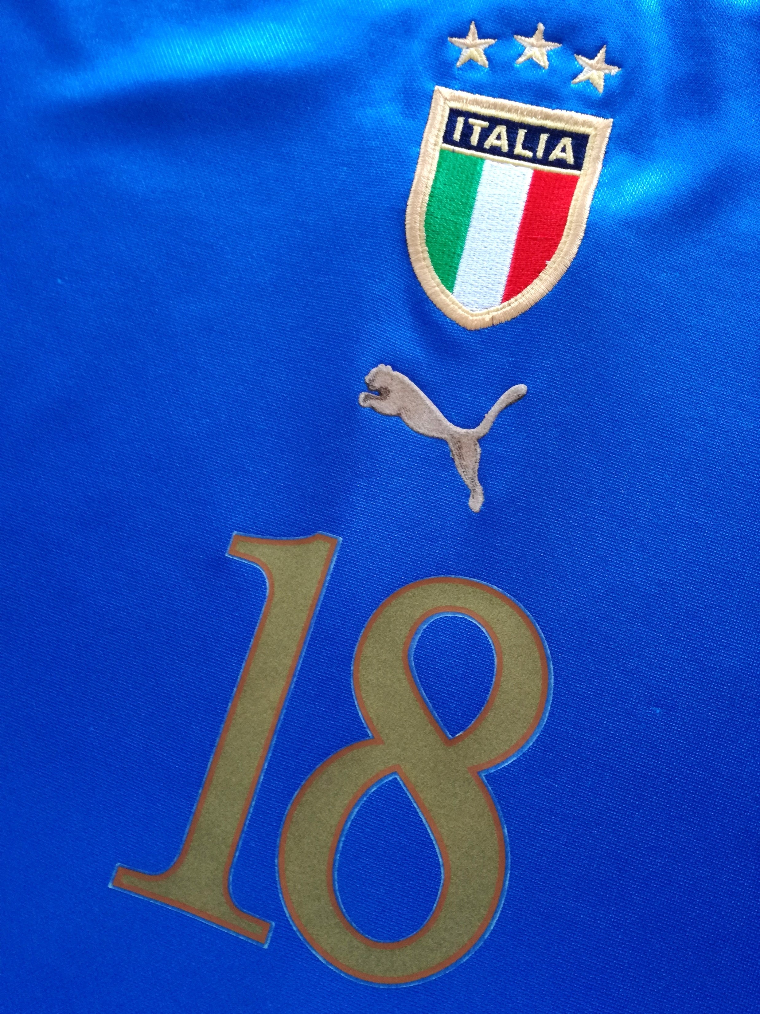 2004/05 Italy Home Football Shirt Cassano #18 (S)