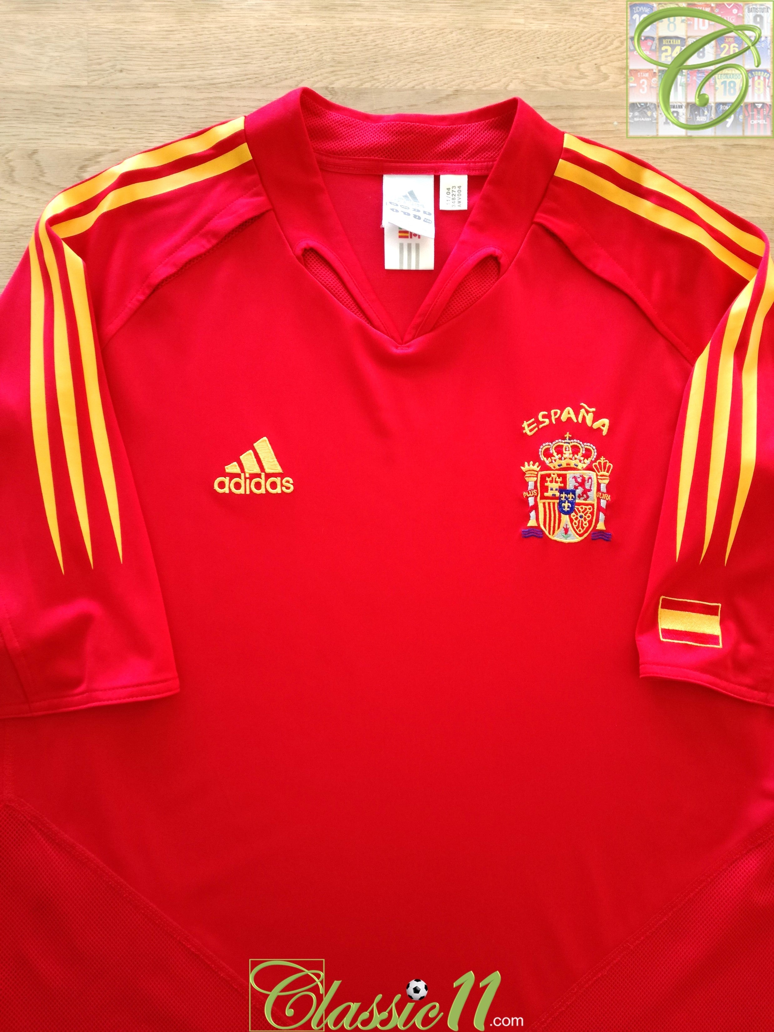 2004/05 Spain Home Football Shirt (L)