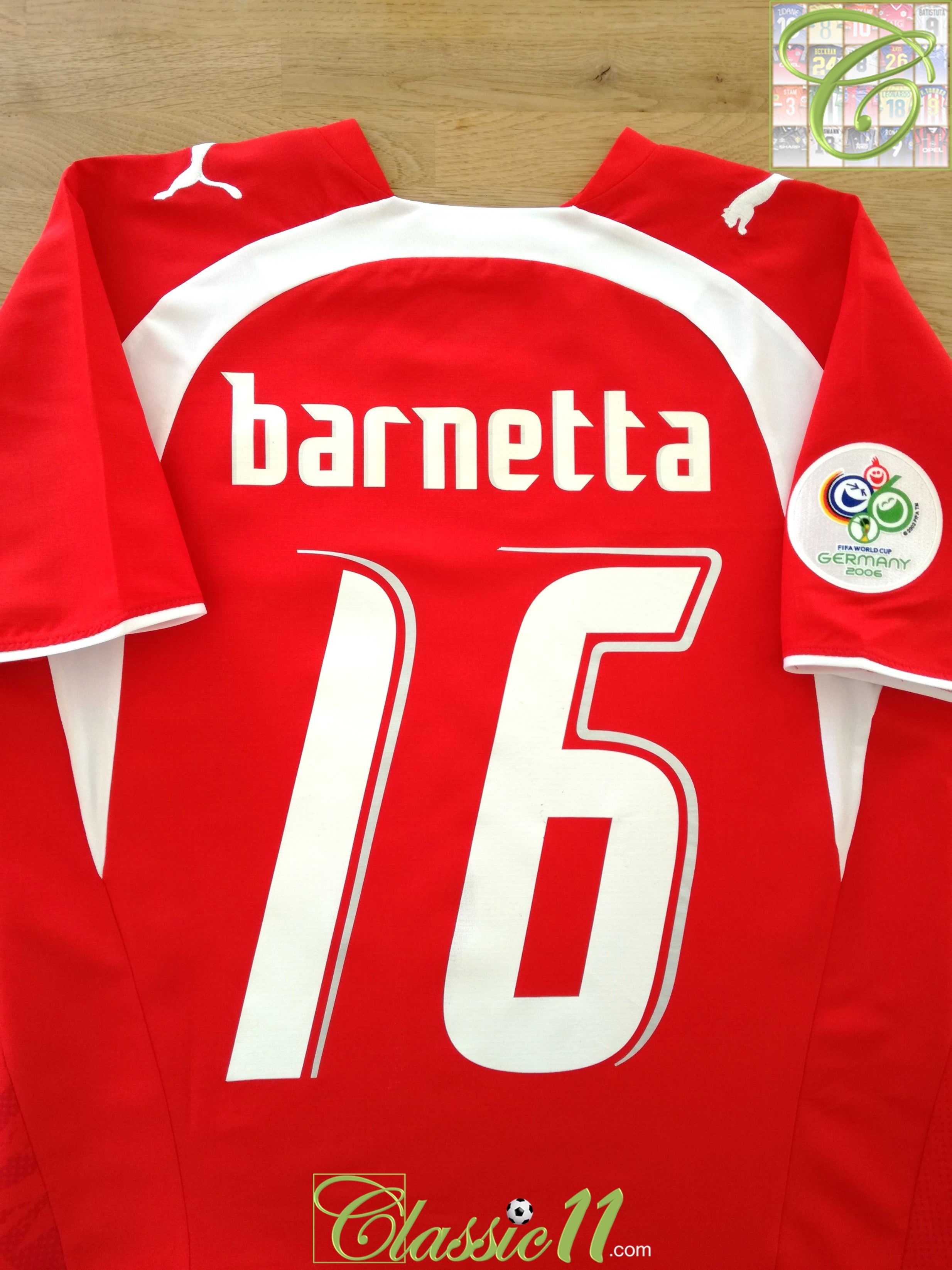 2006 Switzerland Home World Cup Football Shirt Barnetta #16 (S)