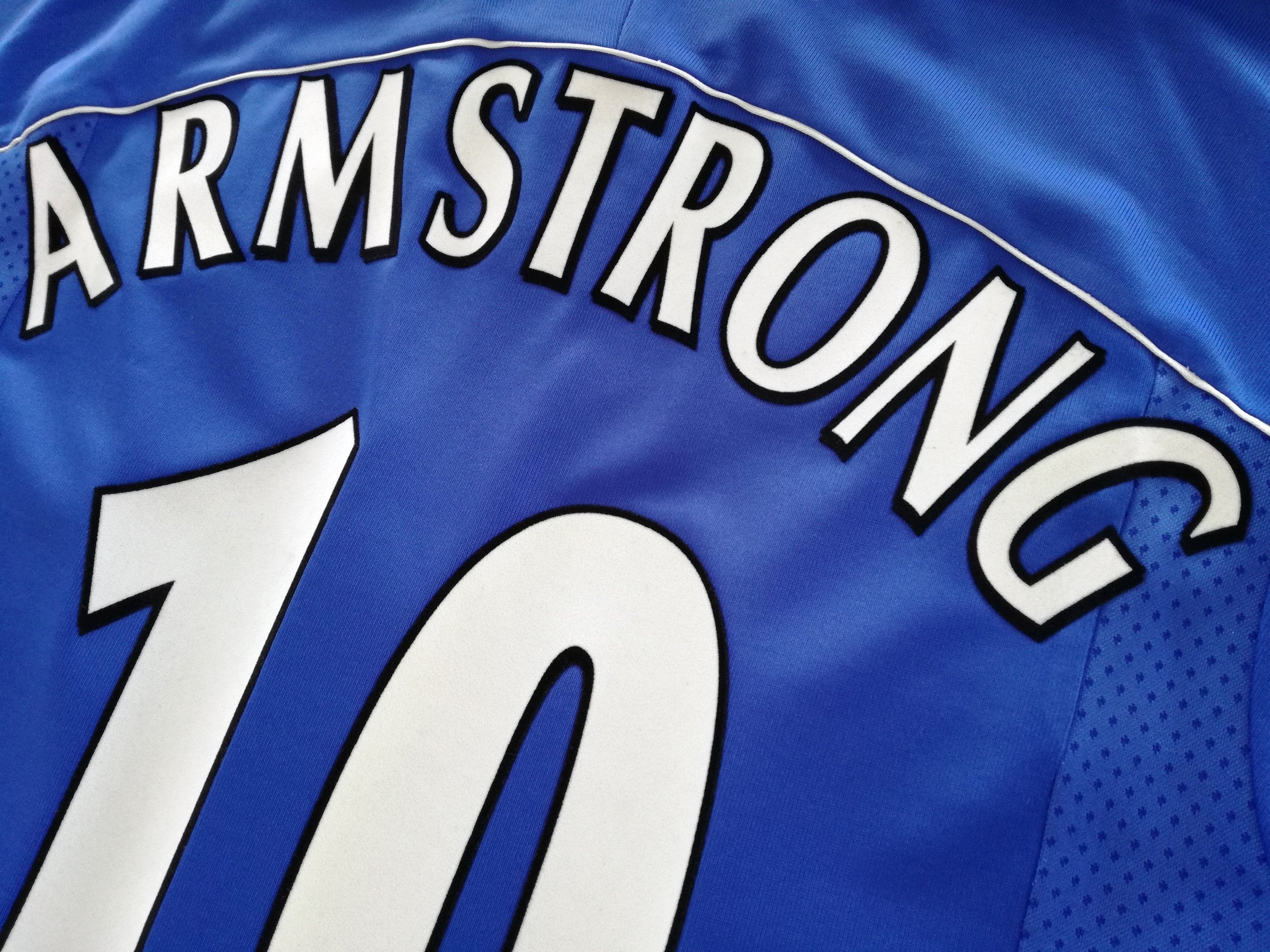 2001/02 Ipswich Town Home European Football Shirt Armstrong #10 (S)