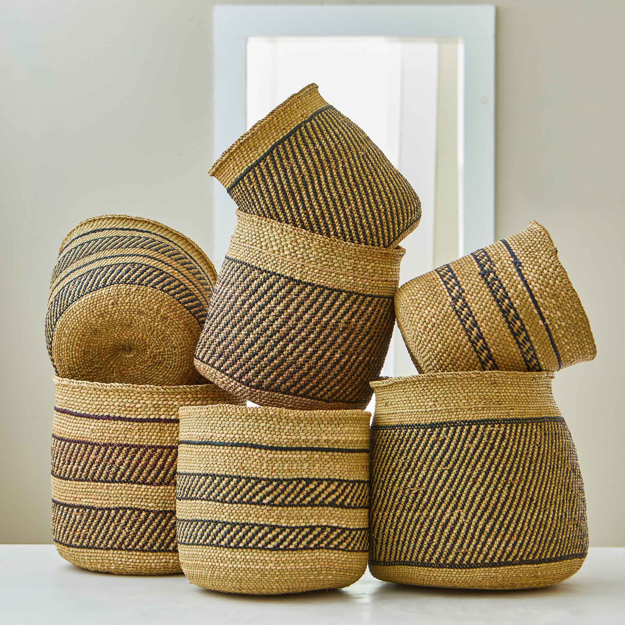 PATTERNED IRINGA BASKETS