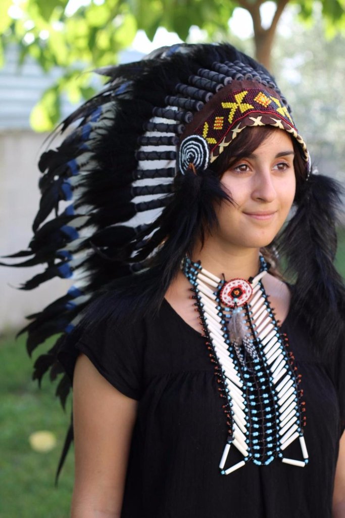 Shoulder Wings feathers:black and red feathers – theworldoffeathers