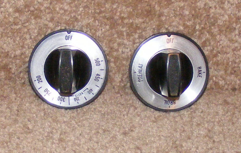 5303207037 5303207038 Frigidaire Range Oven And Selector Knob Set