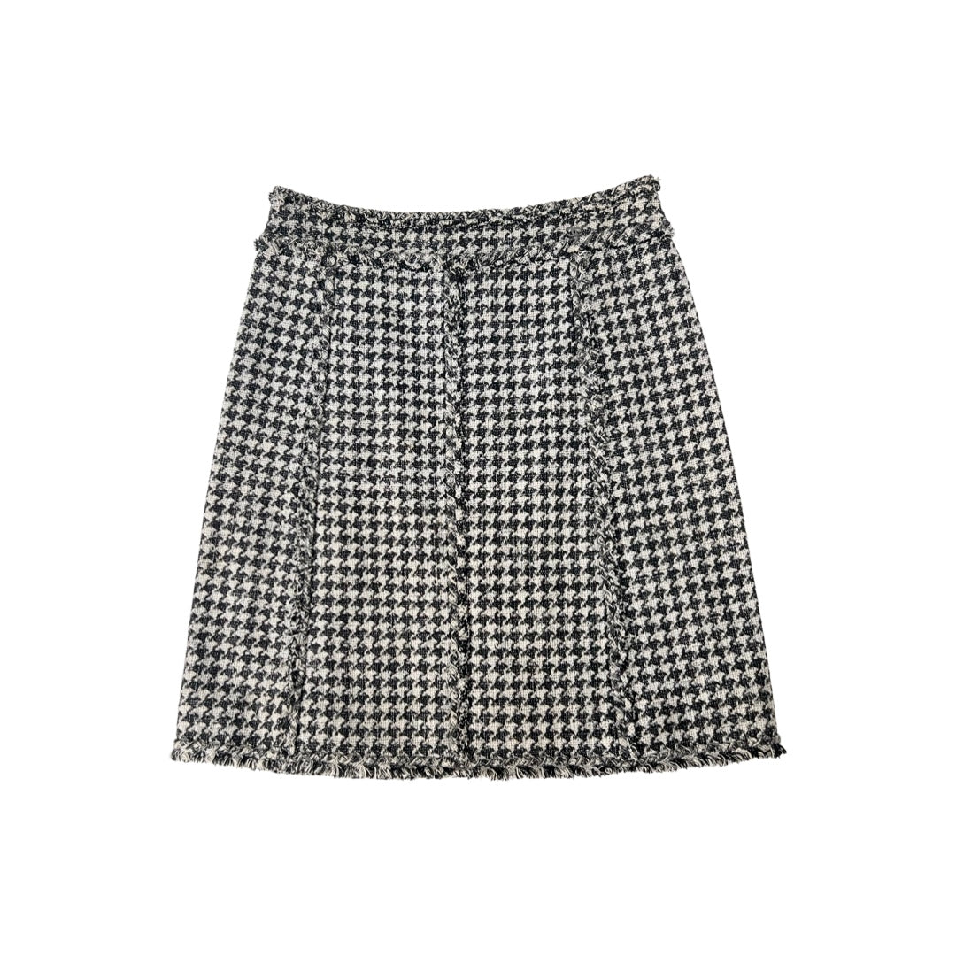 Chanel Spring 2008 Black & White Houndstooth Cotton Tweed Skirt ...