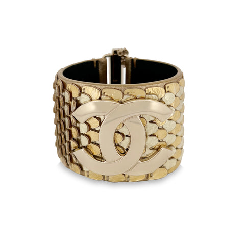 chanel cc logo bracelet