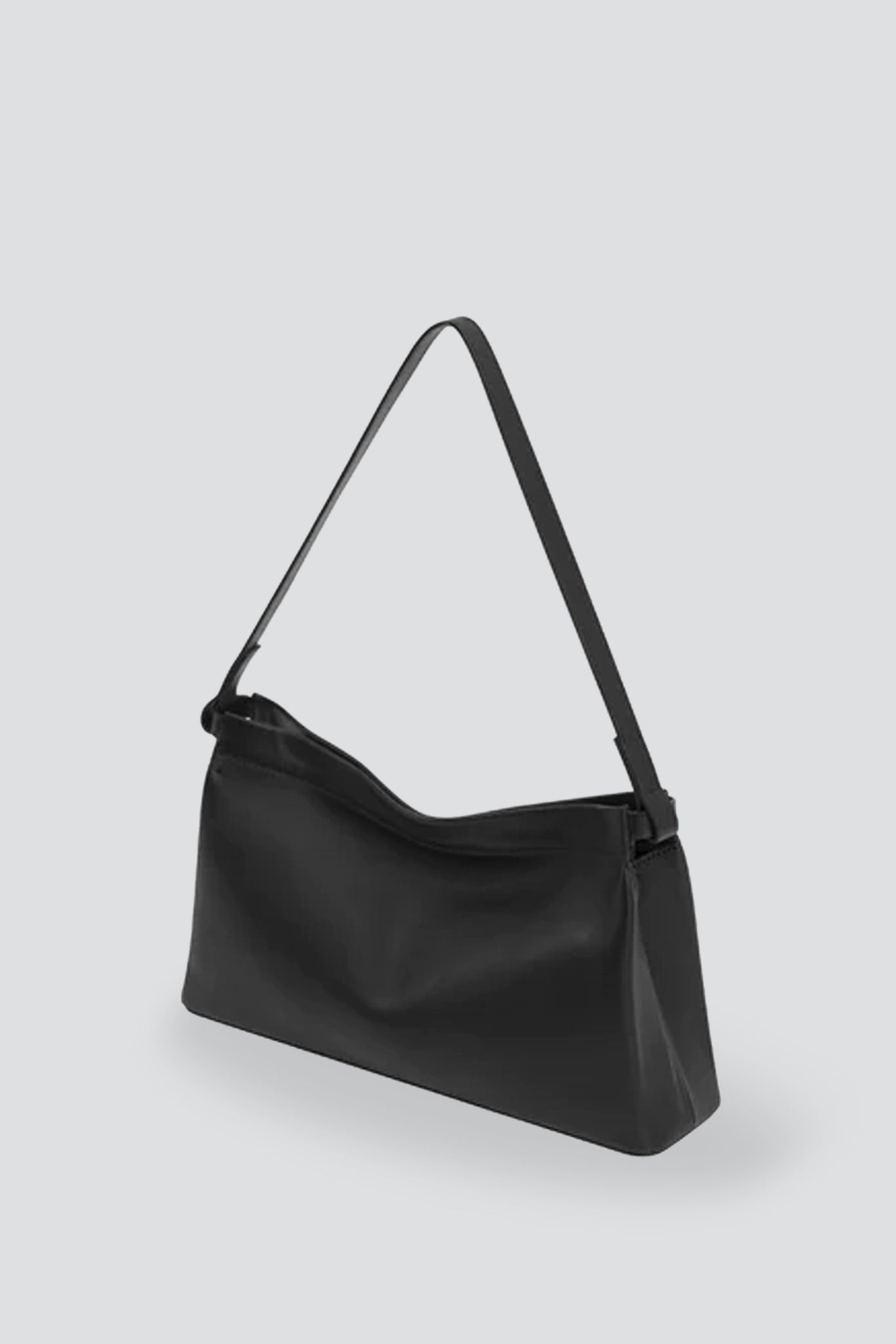 Aesther Ekme Lune Tote Smooth Leather Bag In Black