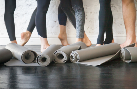 5 Factors to Consider When Choosing the Best Yoga Mat Thickness