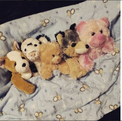 Teddy bears sleeping