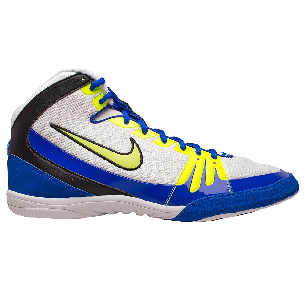 white and gold nike freeks wrestling shoes