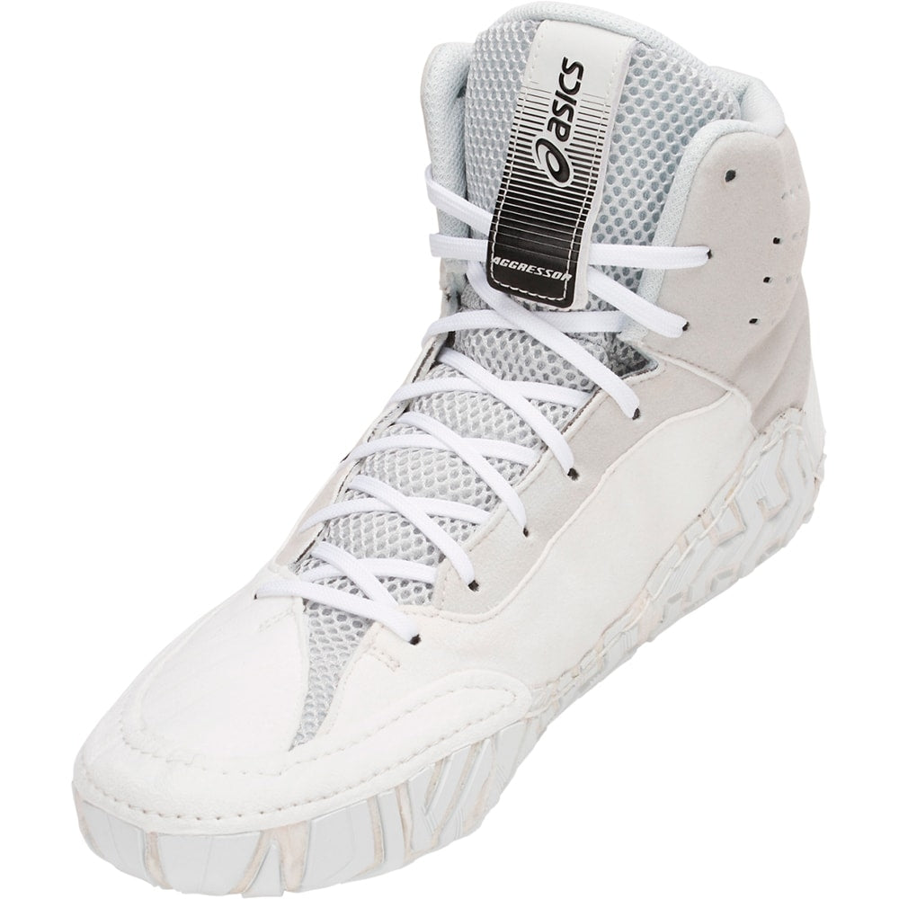 white aggressor wrestling shoes