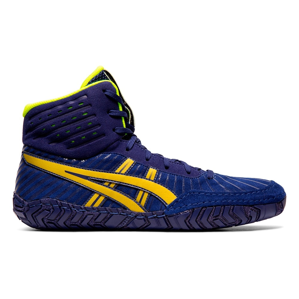 white and gold asics wrestling shoes
