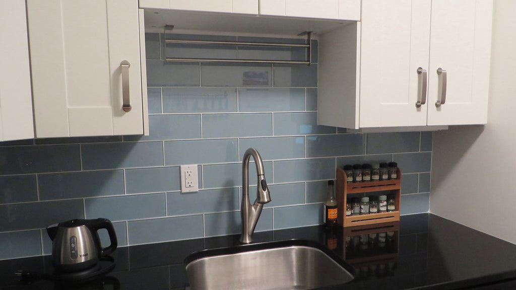 Jasper_Blue_4x12_Glass_Subway_Tile_Kitchen_Backsplash_3_1024x1024