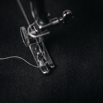 sewing-machine.png__PID:e253045d-b197-41bc-b01c-3332644109ed