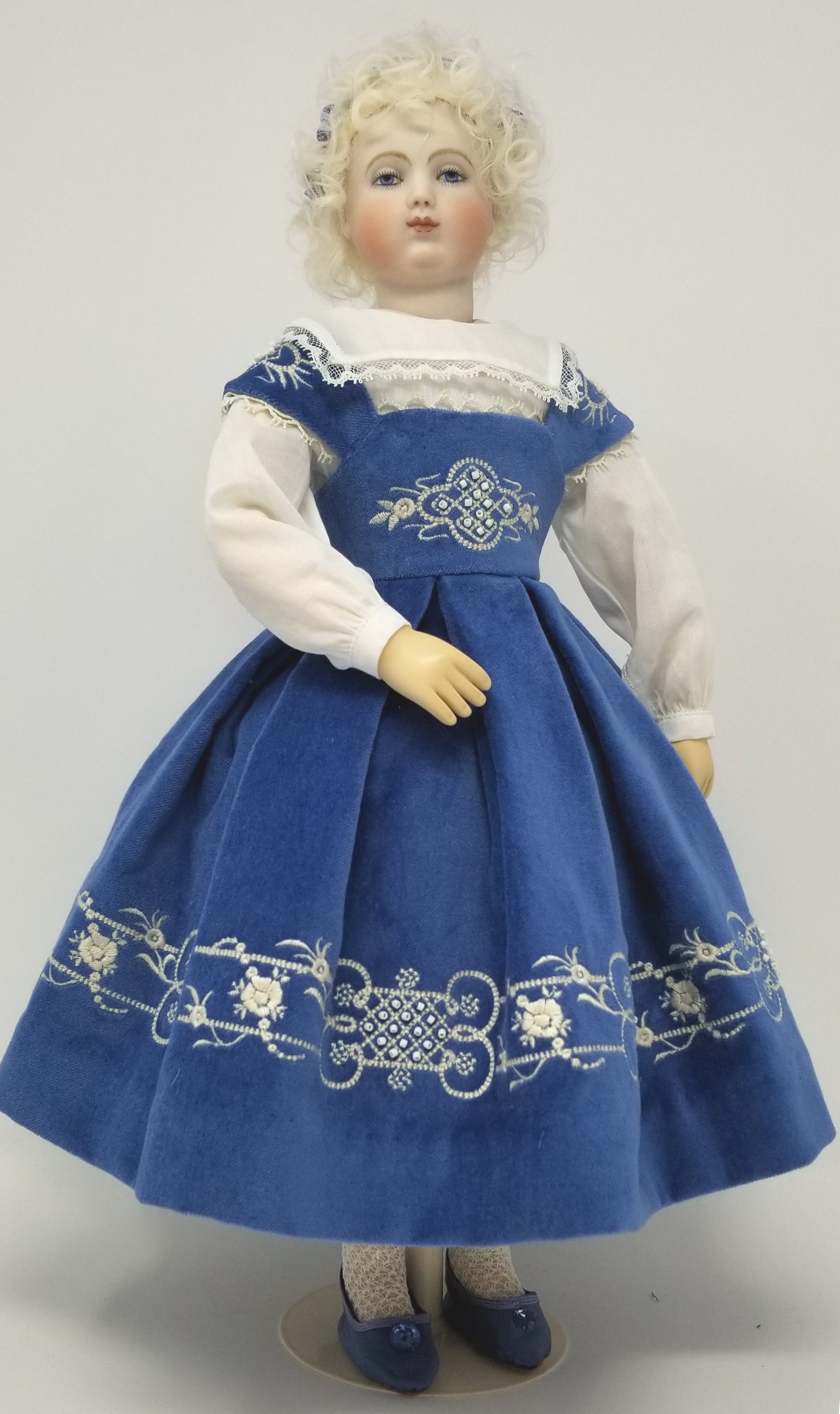 Tosca-Haired B McCall in Pattern Costume  Vintage dolls, Toddler  dolls, Baby doll clothes