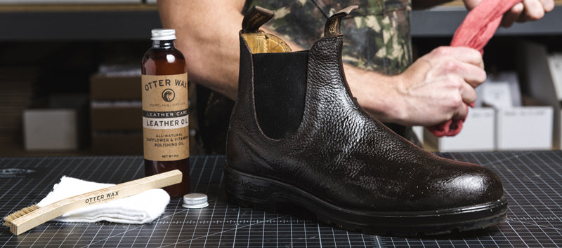 How To Polish and Shine Leather Blundstone Boots – Otter Wax