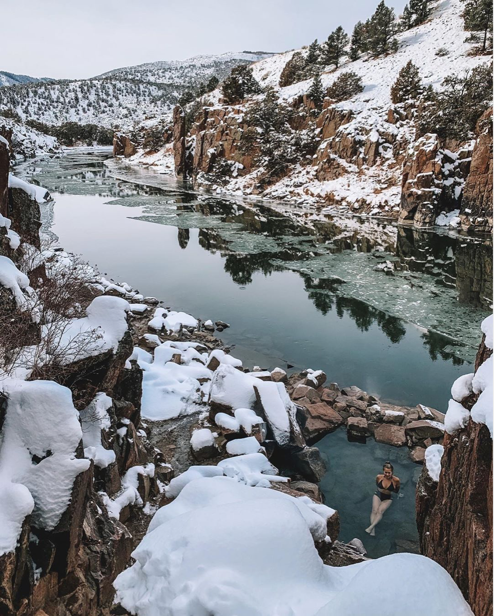 7 Natural Hot Springs in Colorado (+ Map)