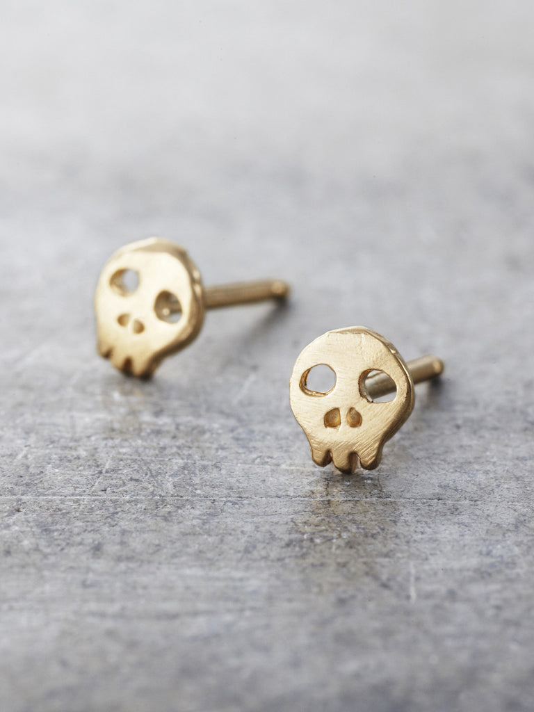 14K Gold Skull Posts | LUNESSA