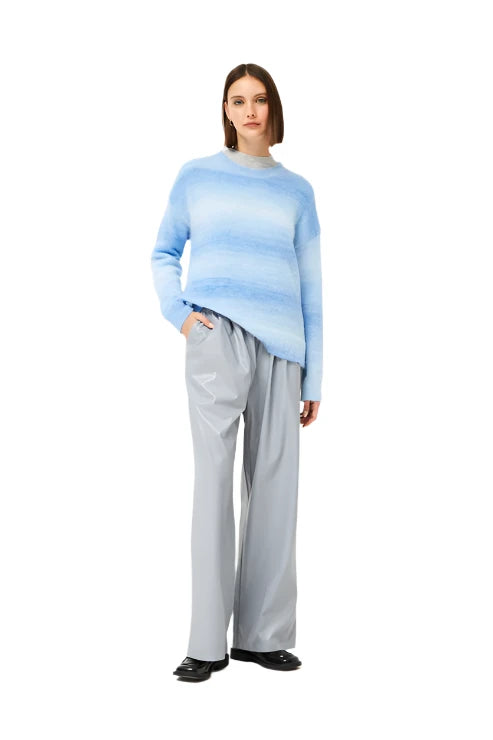 Compania Fantastica Knitted Sweater with Blurred Stripes in Blue or Pink