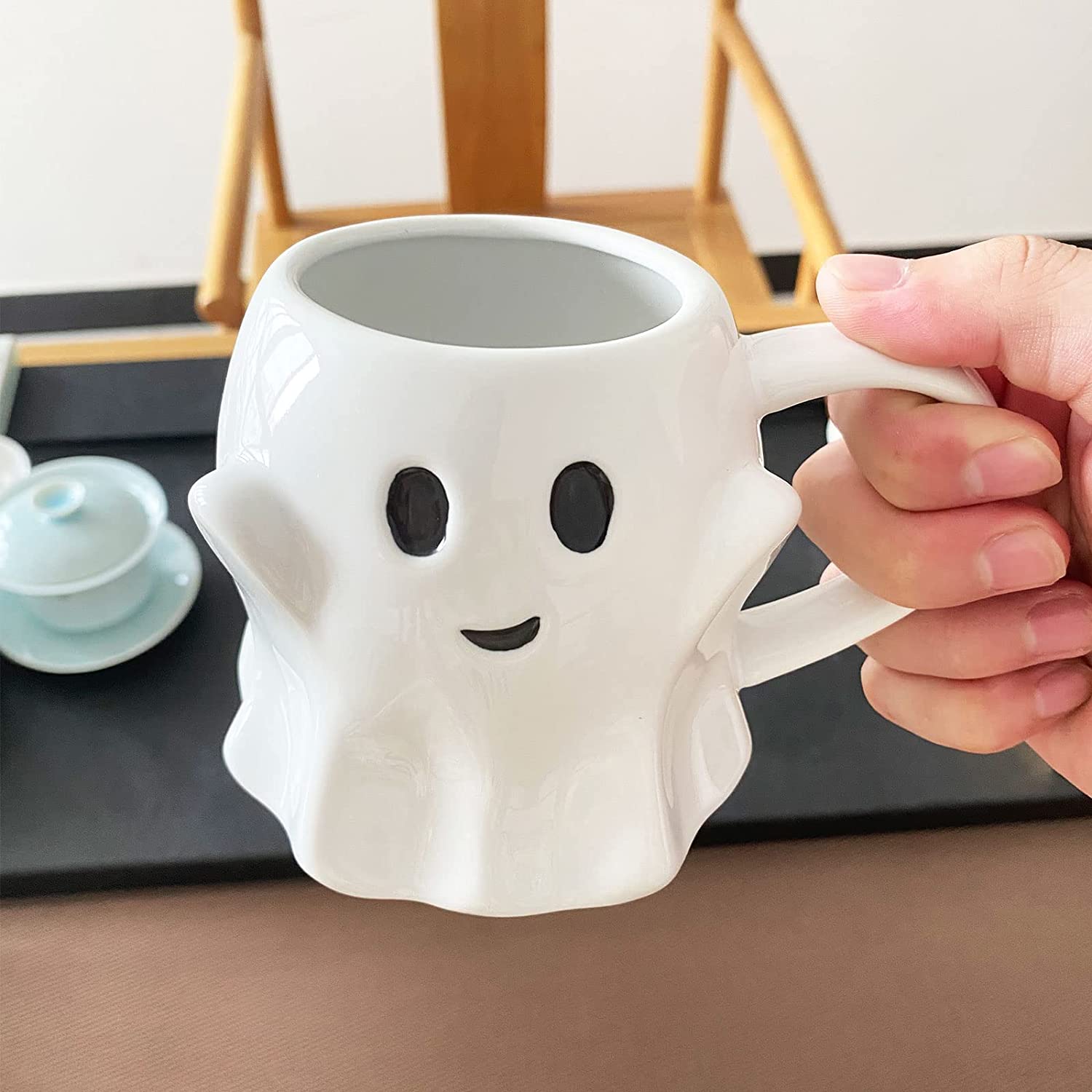 These cute ghost shaped coffee mugs are seriously supernatural ...