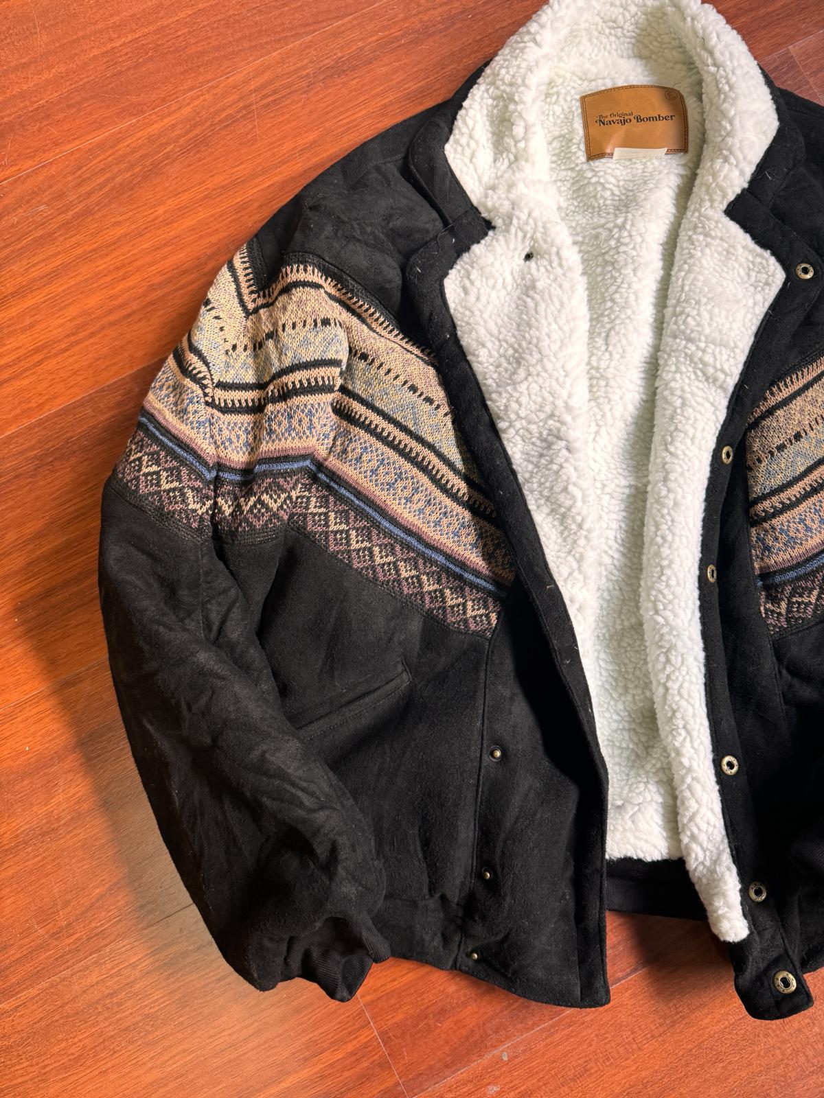 Hamburgo Black Navajo Bomber