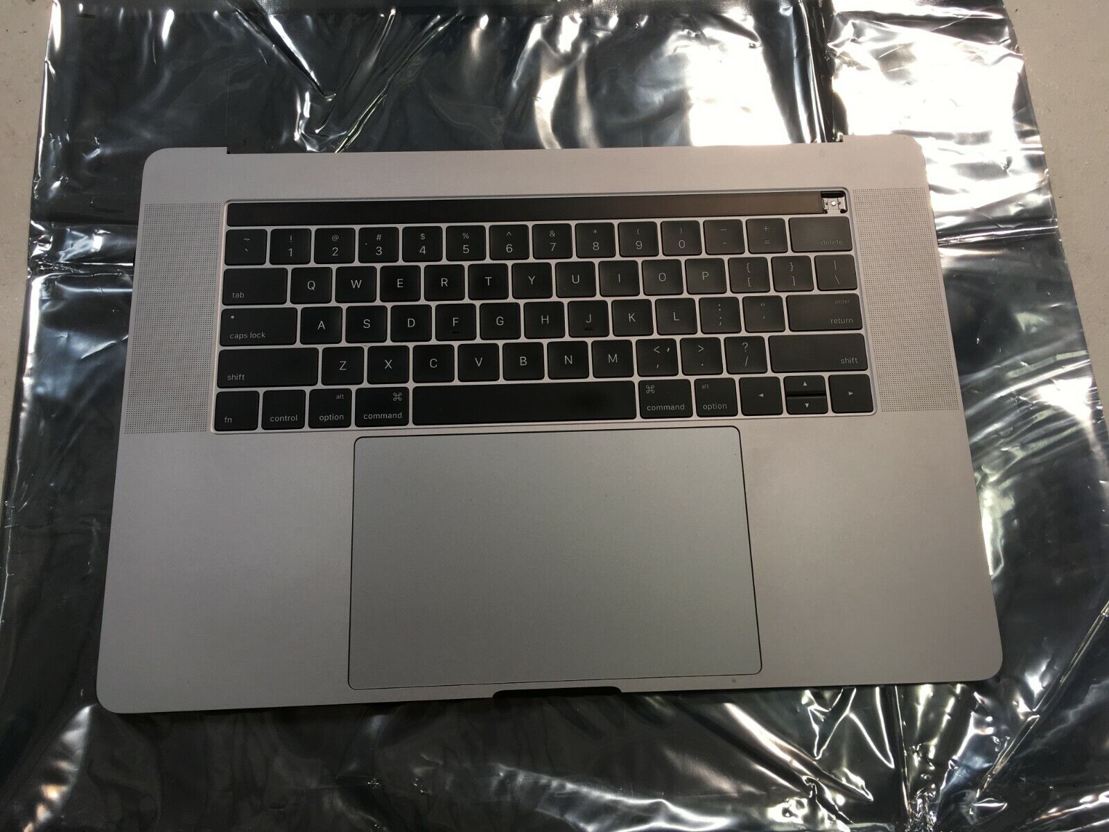 15" MacBook Pro A1707 Top Case Keyboard Battery Space Gray A1707 L 2016 M 2017 A