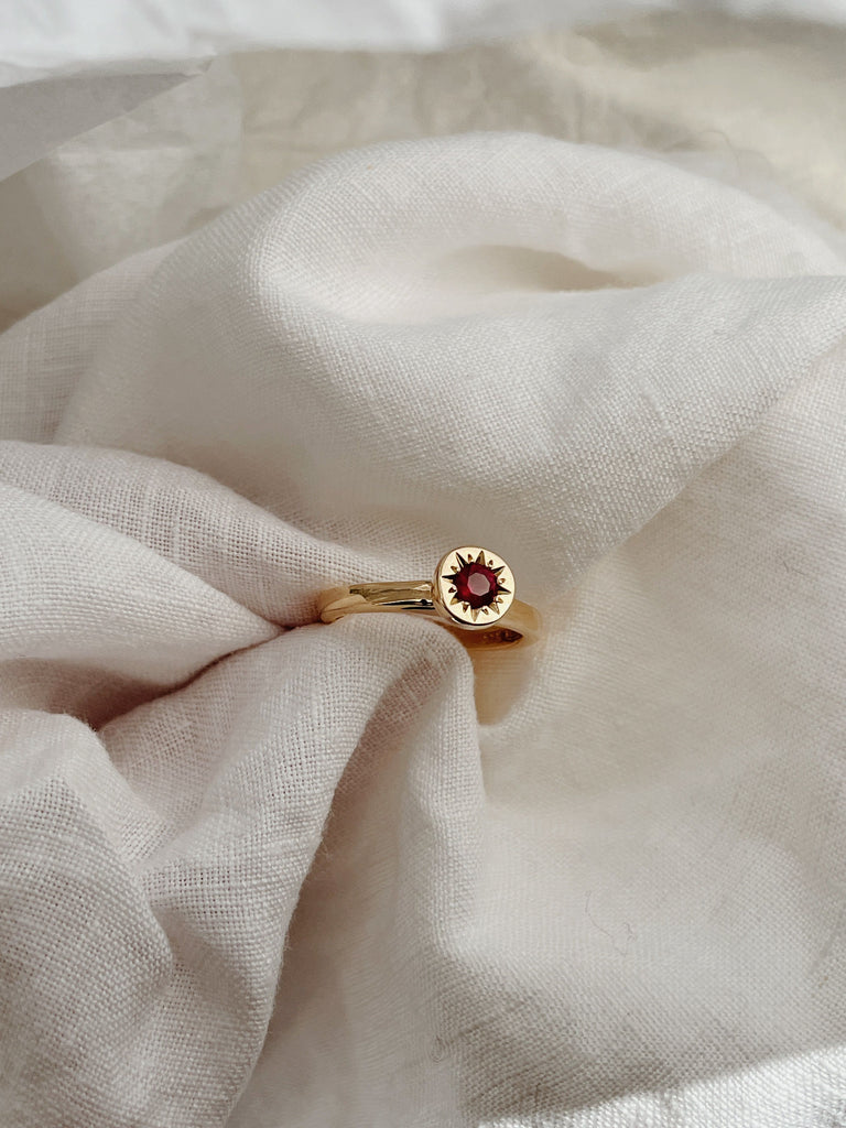 Ruusk jewellery, spinel, red, mini solis