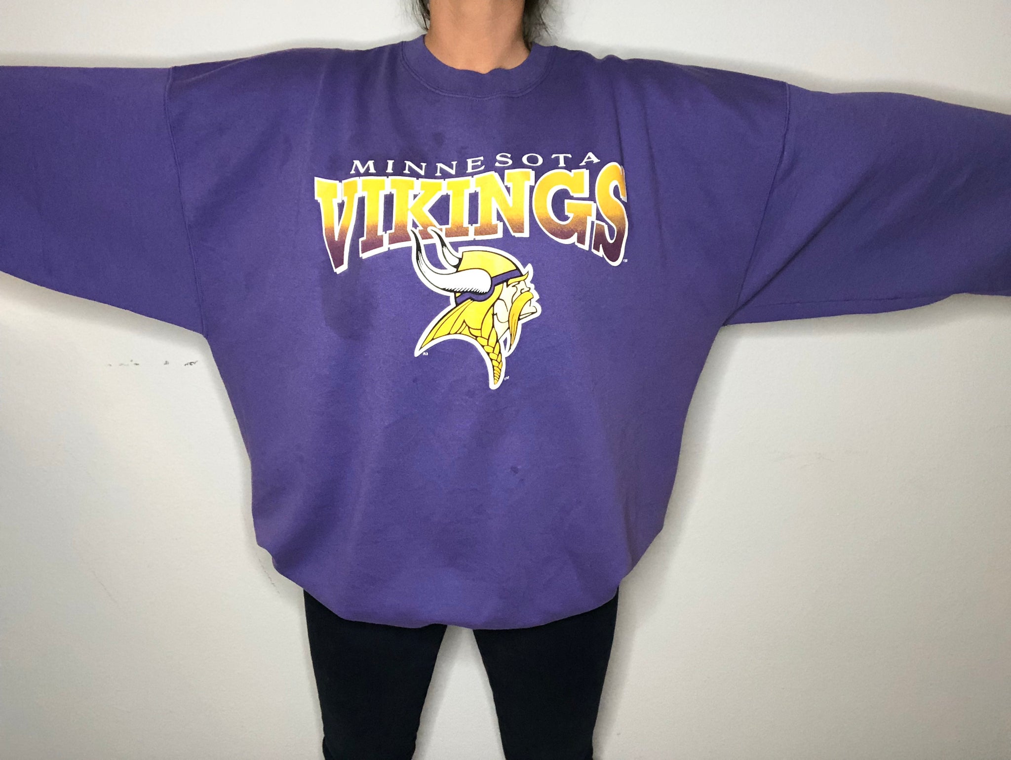 vikings crewneck