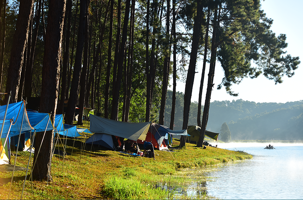 Unraveling the Serenity: The Enchanting Experience of Turquoise Lake Camping