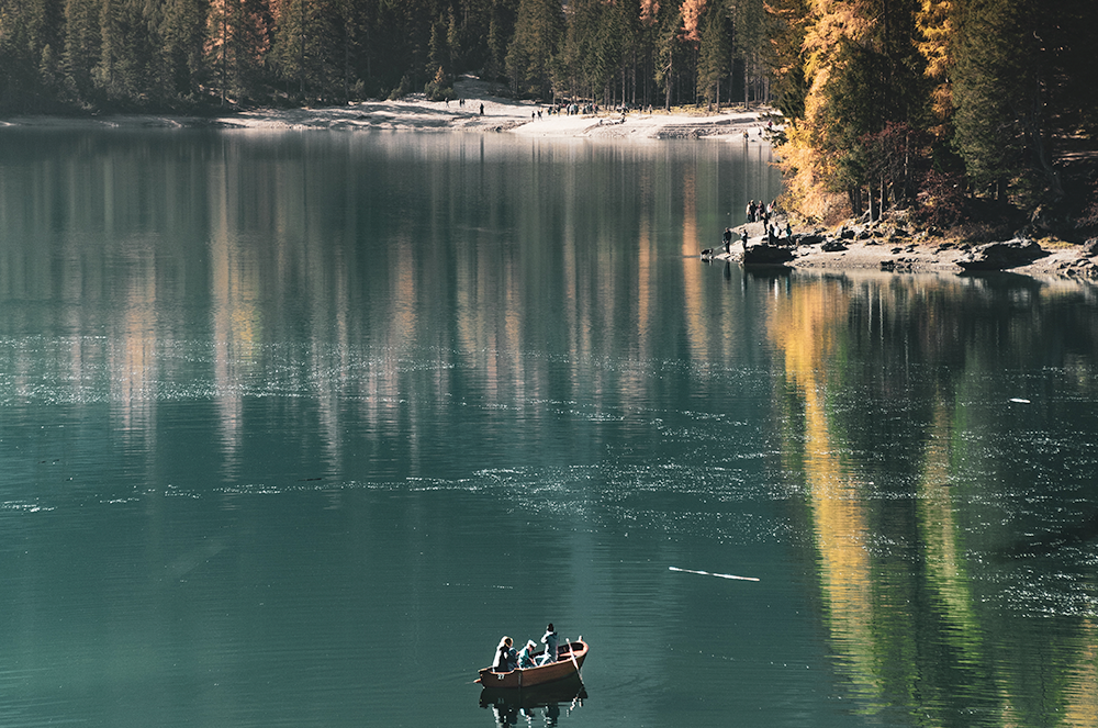 Unraveling the Serenity: The Enchanting Experience of Turquoise Lake Camping