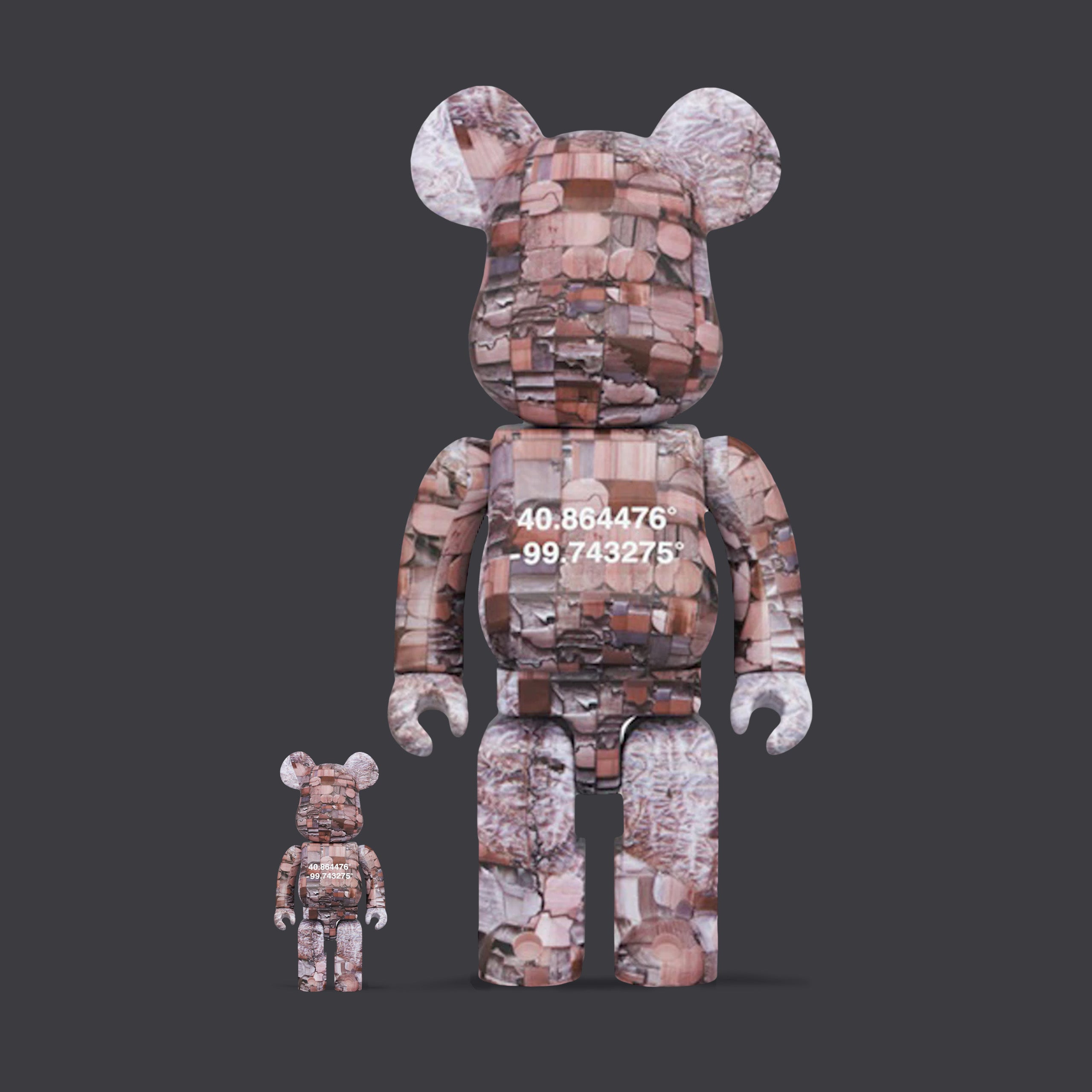 BEARBRICK 100% 400% BENJAMIN GRANT OVERVIEW LAKE NATRON – Dolly Noire