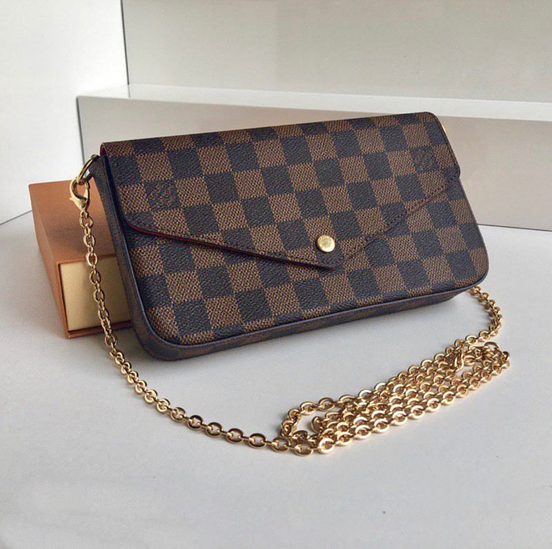 Damier Ebene Felicie 2024 favors