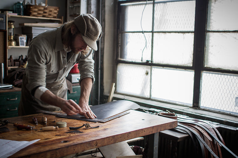 deVOL-kitchens-blog-handmade-crafted-leather-bags-Etwas-Will Lisak-workshop-old school-vintage-style