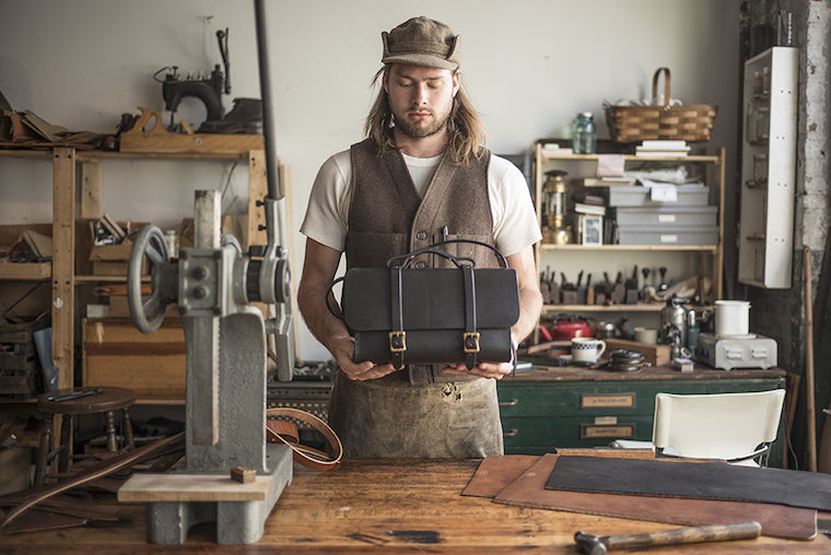 deVOL-kitchens-blog-handmade-crafted-leather-bags-Etwas-Will Lisak-workshop-old school-vintage-style