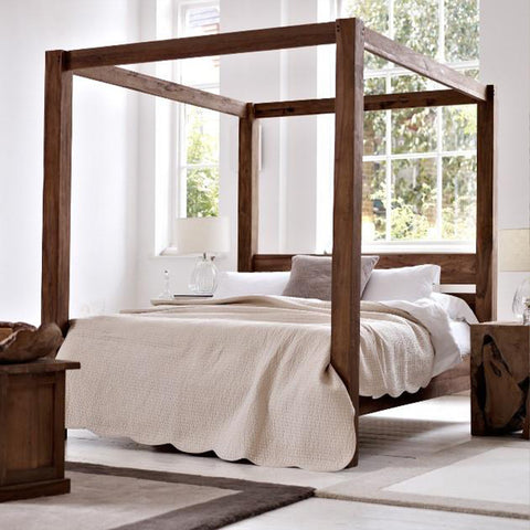 wooden poster bed