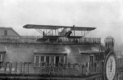 annees folles avion galleries lafayette