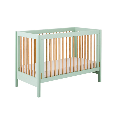 Newborn baby cot with single handed drop gate
