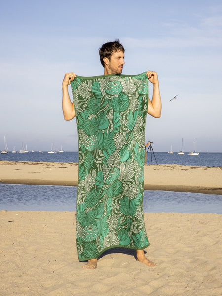 Sax on the Beach Towel - Navy – Wicked+