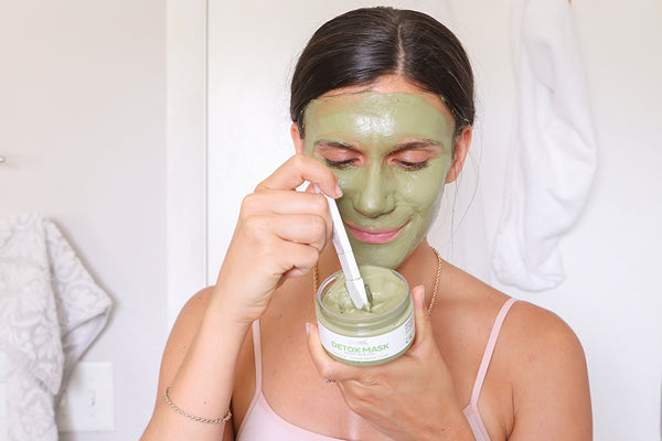 adi arezzini with the teami green tea face mask