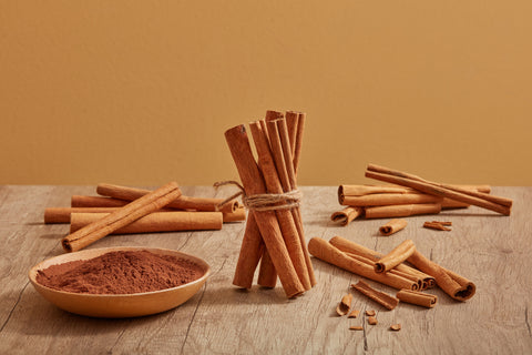 Cinnamon sticks, ground cinnamon