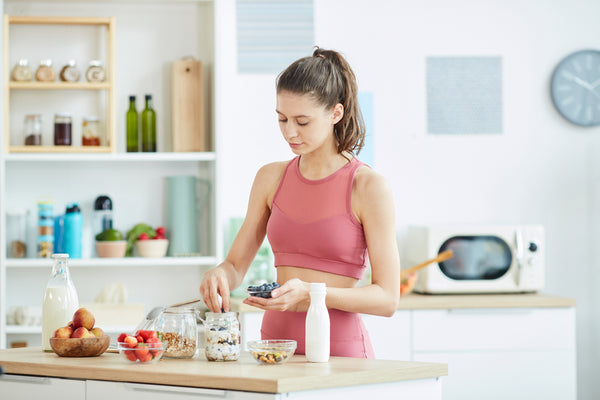 making a simple, healthy breakfast