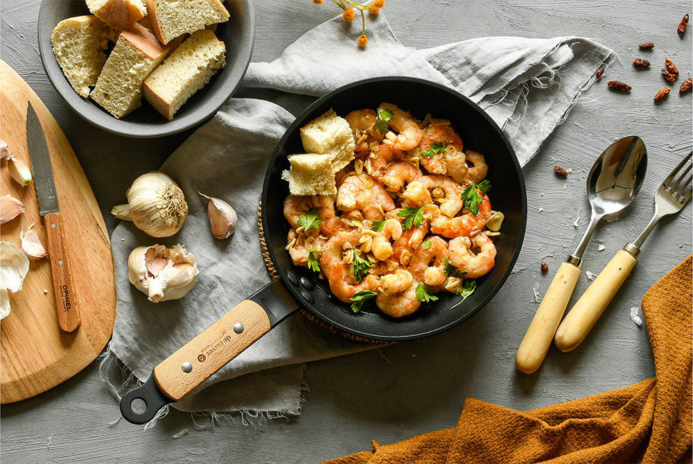 Buyer's non-stick frying pan